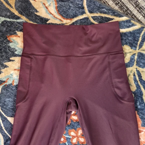 Leggings Set 6 Like New Old Navy Active Bundle Medium 5 High Rise 1 Biker Shorts - Picture 14 of 16